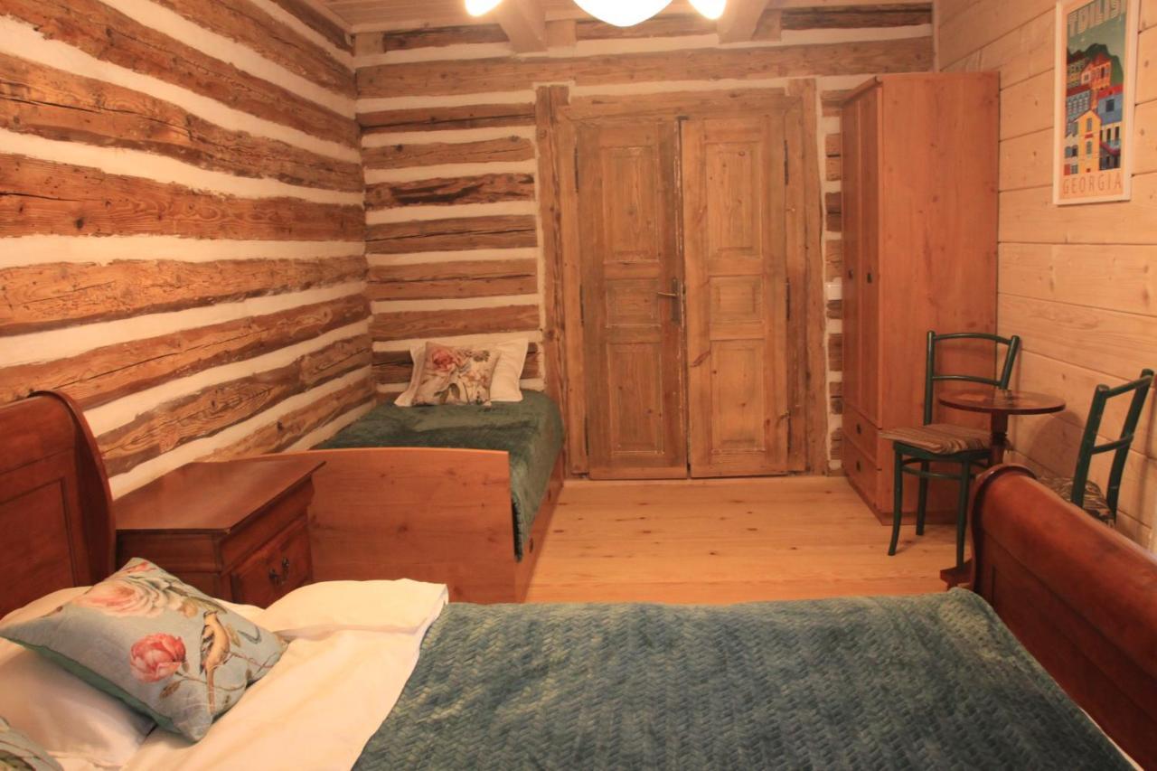 Utopia Dom Przy Winnicy Nowica Esterno foto